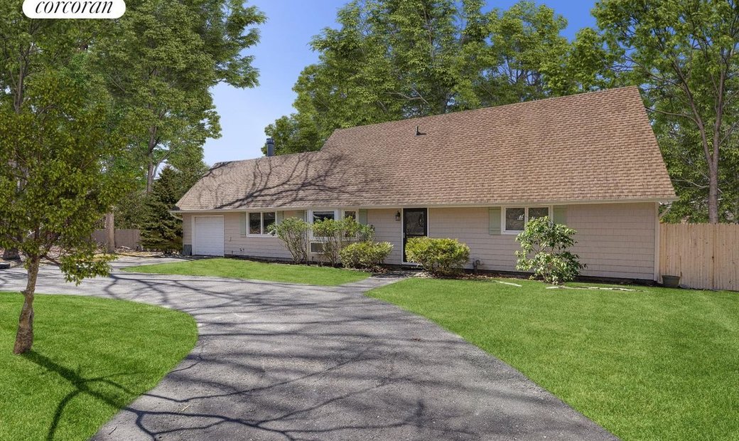 18 Glenmore Drive, East Quogue, Ny In East Quogue, New York, United