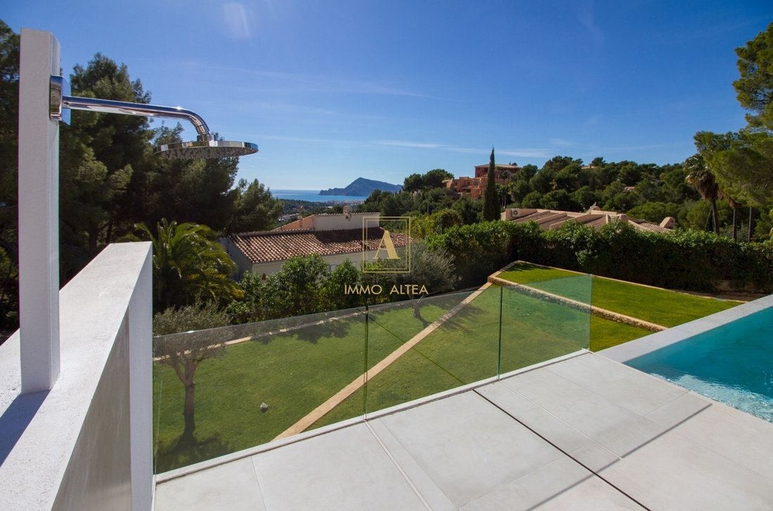 Modern Villa In Altea La Vella, Valencian Community, Spain For Sale