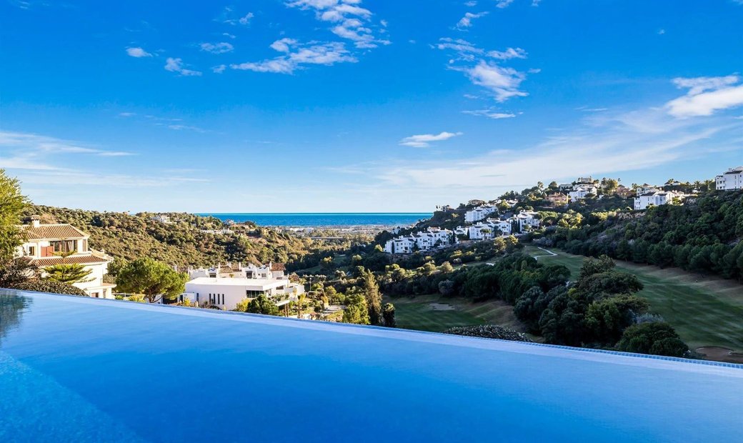 La Quinta, Sublime 7 Bedroom Villa En Suite, Indoor And In Marbella, Spain For Rent (12696571)