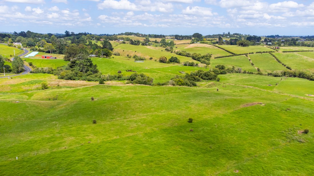 411 Tuhimata Road In Auckland, Auckland, New Zealand For Sale (12695748)