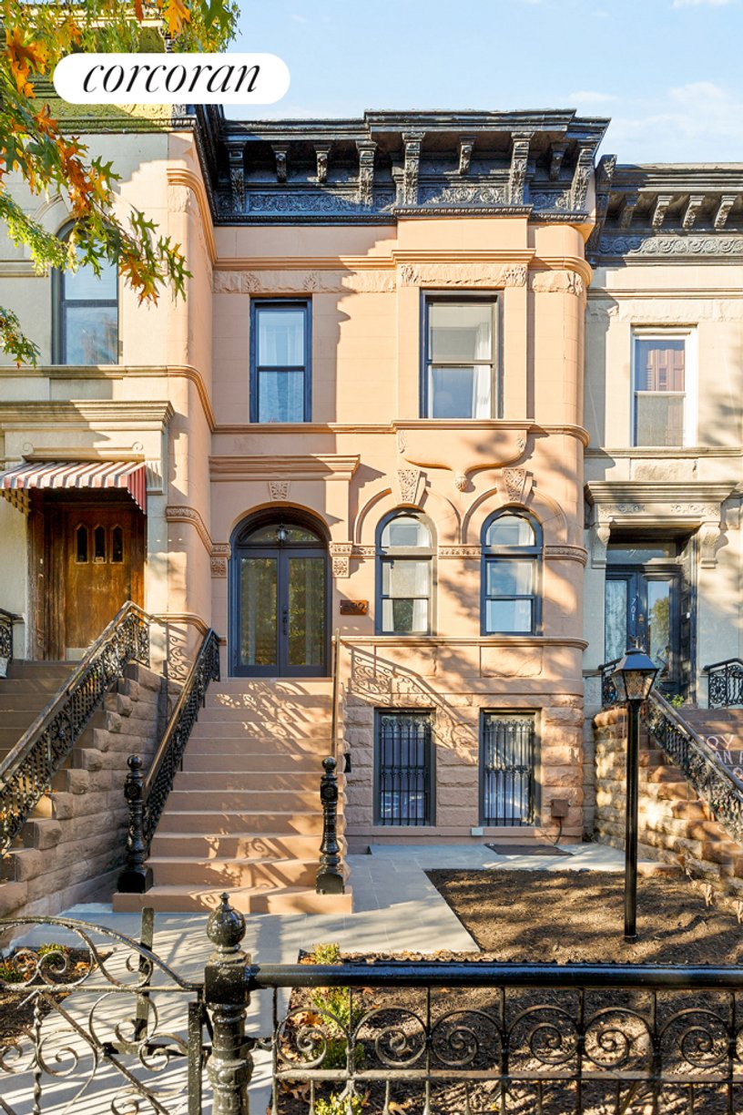 699 Halsey Street, Brooklyn, Ny 11233 In New York, New York, United