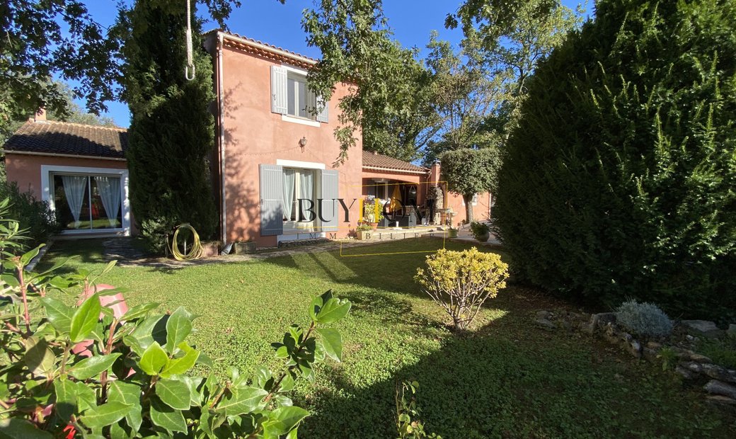 Villa Of 155 M2 With In Saint Didier, Provence Alpes Côte D'azur