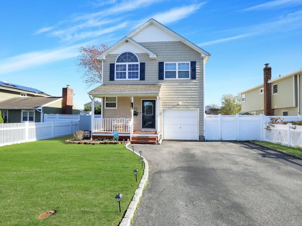 East Islip Ny Real Estate