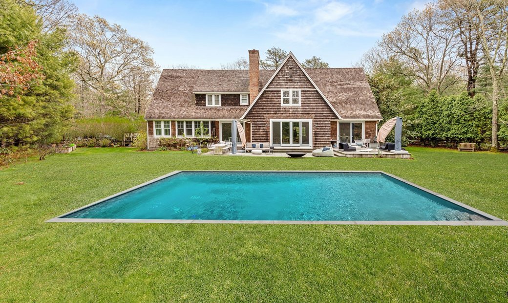 Stunning East Hampton Six Bedroom In East Hampton, New York, United