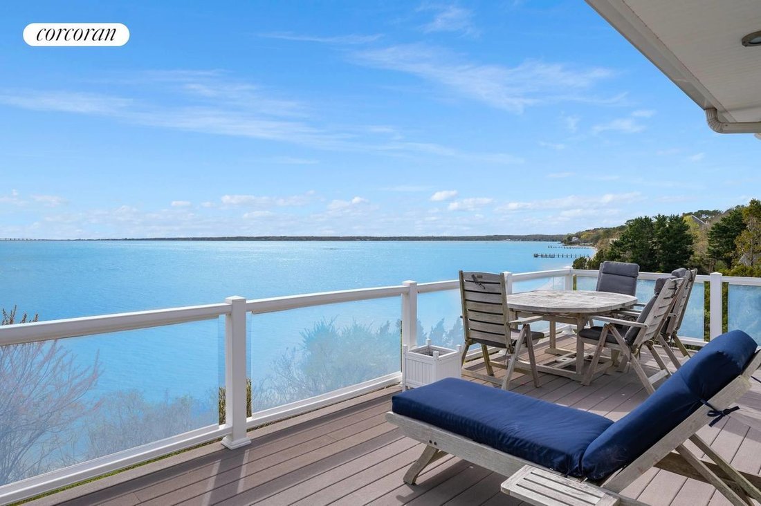 16 Oceanview Drive, Southampton, Ny In Southampton, New York, United
