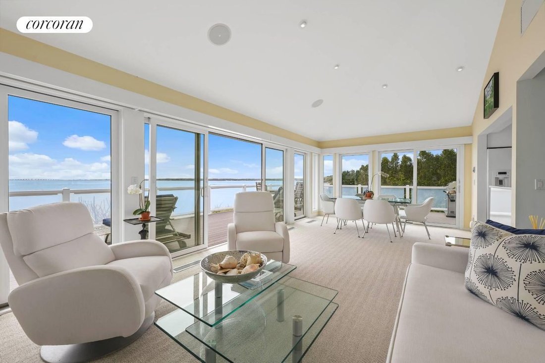 16 Oceanview Drive, Southampton, Ny In Southampton, New York, United