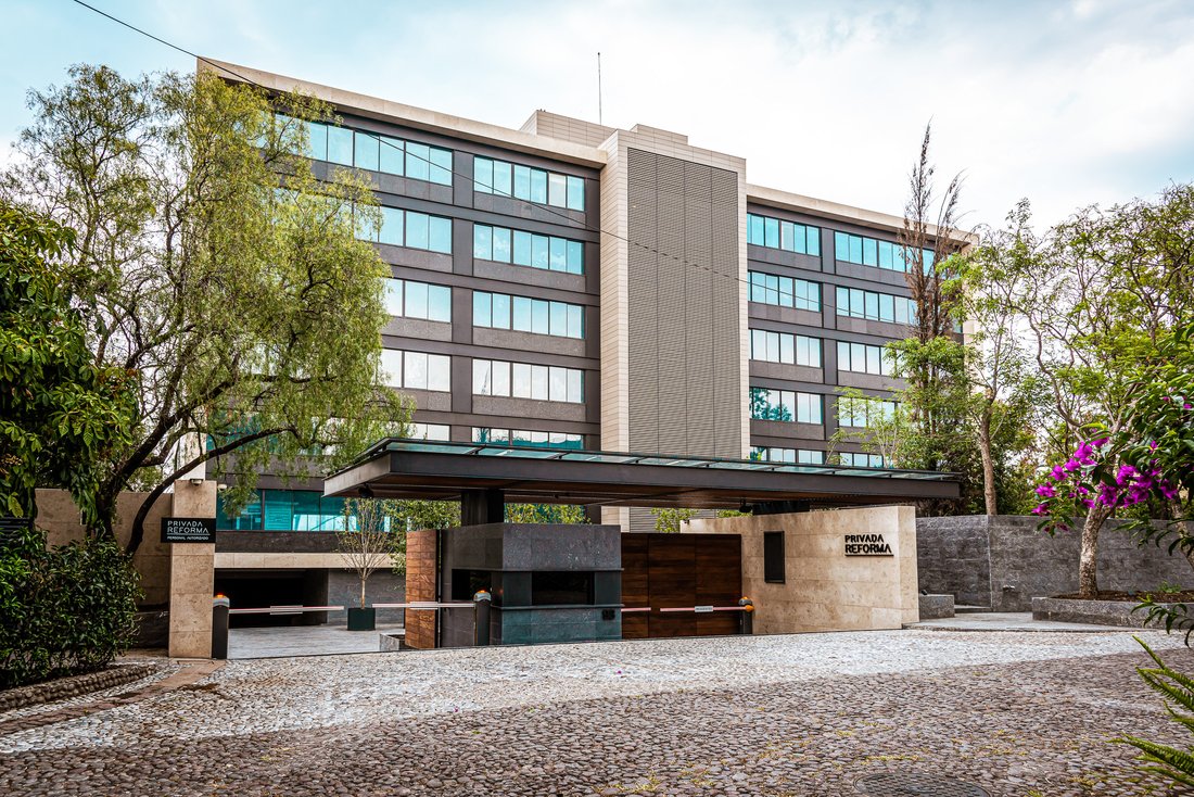 Apartments Surrounded By 32,808 Square Feet Of Green In Mexico City