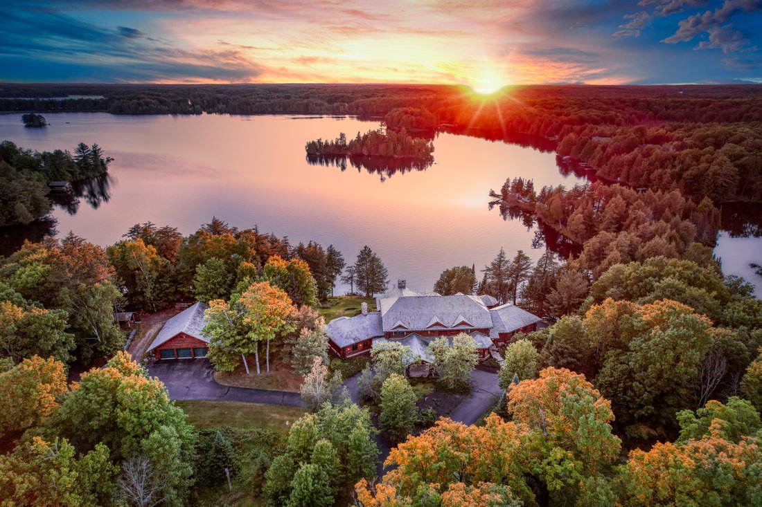 Stunning Private Island Retreat On The In Watersmeet, Michigan, United