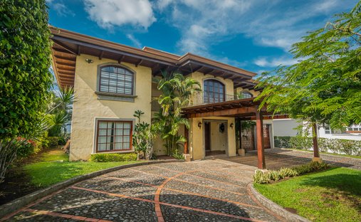 House in Pozos, San José Province, Costa Rica 1
