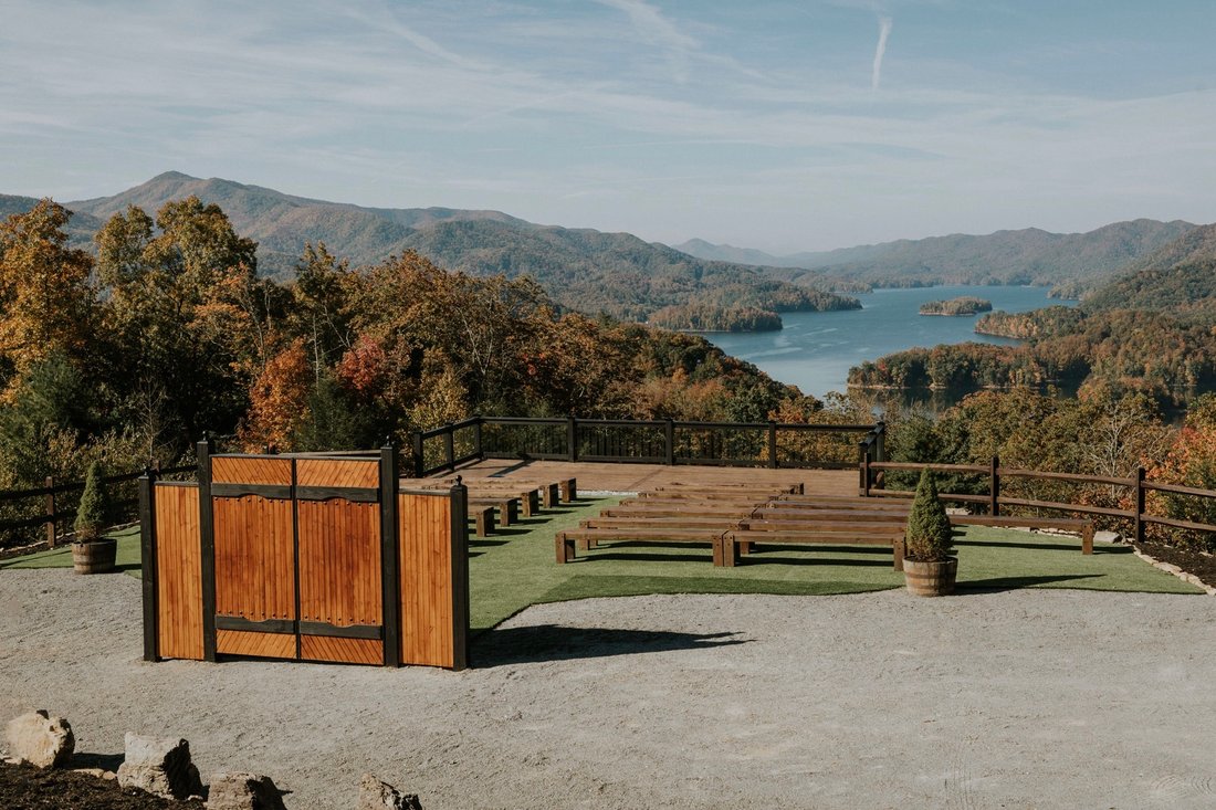 Exclusive Estate With Picturesque In Mountain City, Tennessee, United