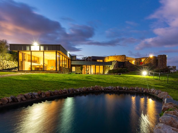 luxury-oceanfront-homes-for-sale-in-howth-dublin-county-dublin