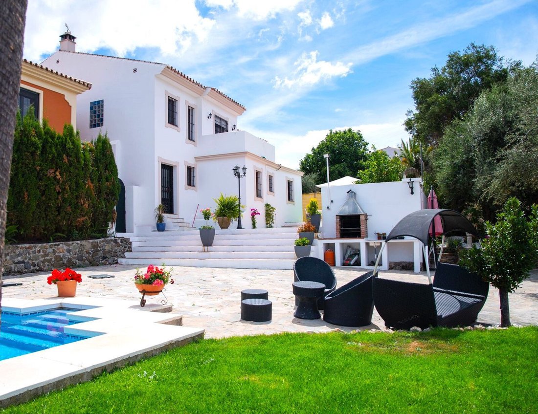 House in Benahavis, Andalusia, Spain 1 - 12701107