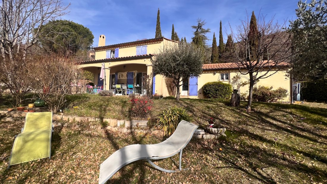 Villa Of 147 Sqm In Saint Vallier De Thiey, Provence Alpes Côte D'azur