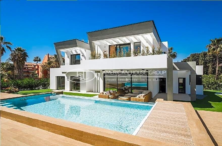 Villa in Marbella, Andalusia, Spain 1 - 11743389