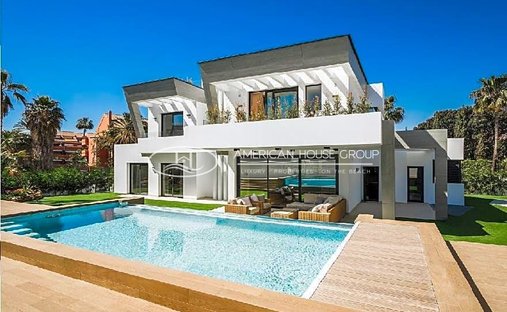 Villa in Marbella, Andalusia, Spain 1