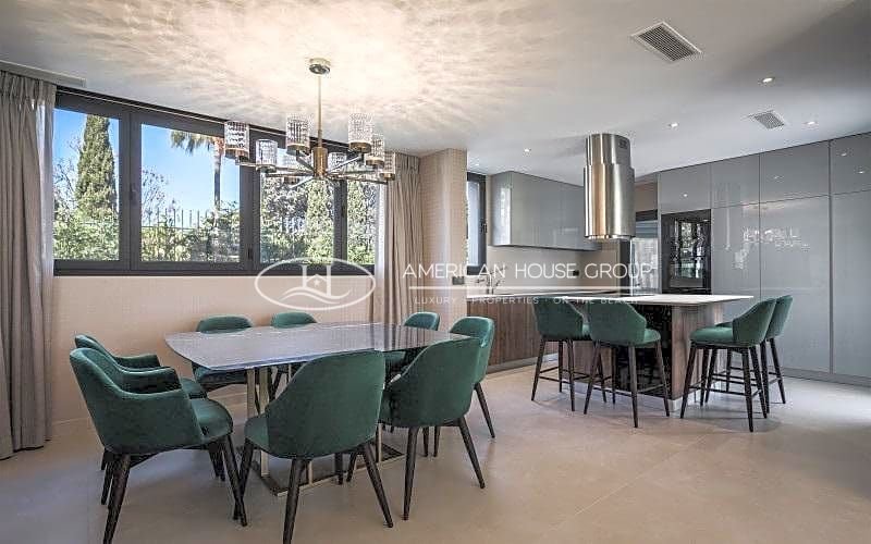 Villa in Marbella, Andalusia, Spain 4 - 11743389
