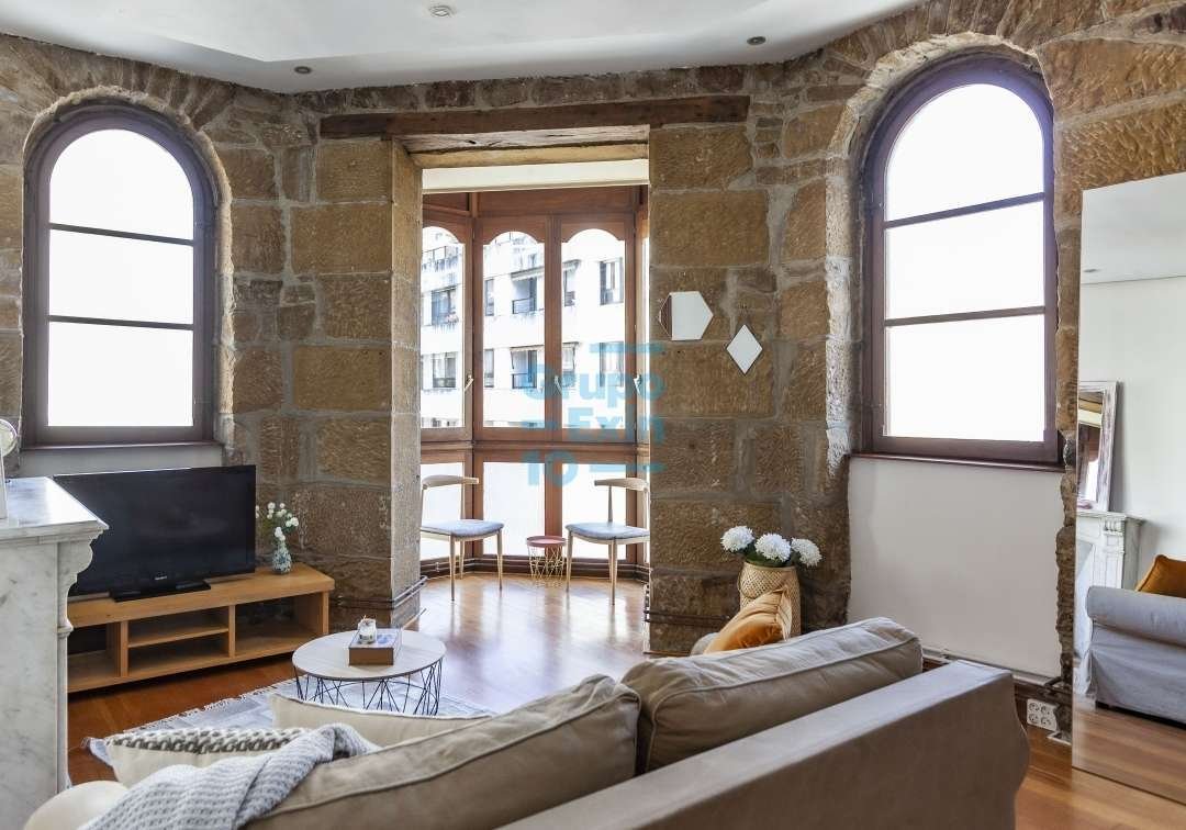 Beautiful Corner House On The Corner Of Easo In Zubieta, Basque Country