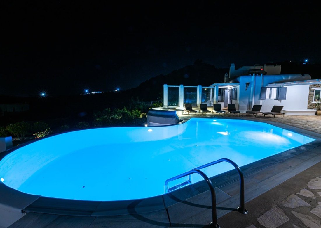 Villa in Mykonos, Aegean, Greece 2 - 12704704
