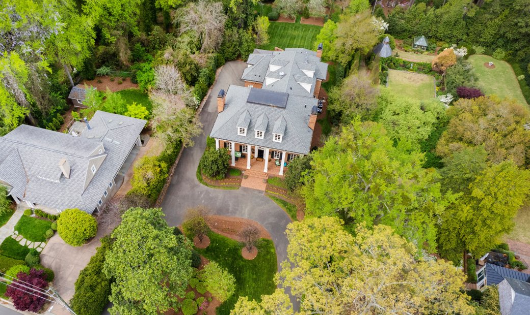 2319 Lake Drive, Raleigh, Nc 27609 In Raleigh, North Carolina, United States For Sale (12703600)