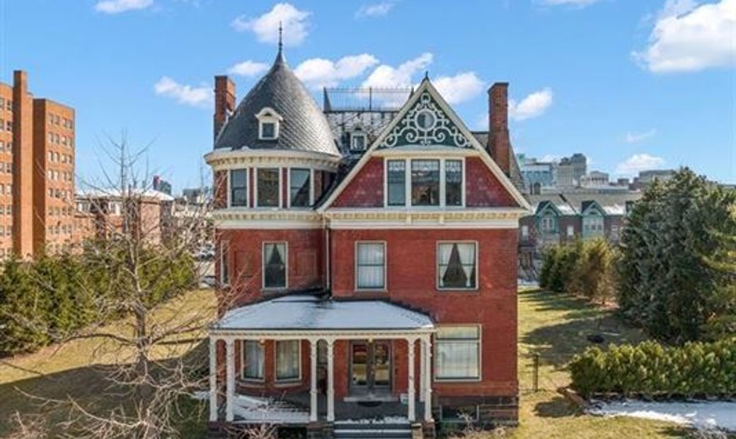 Historic 1879 Home In The Heart Of Historic In Detroit, Michigan ...