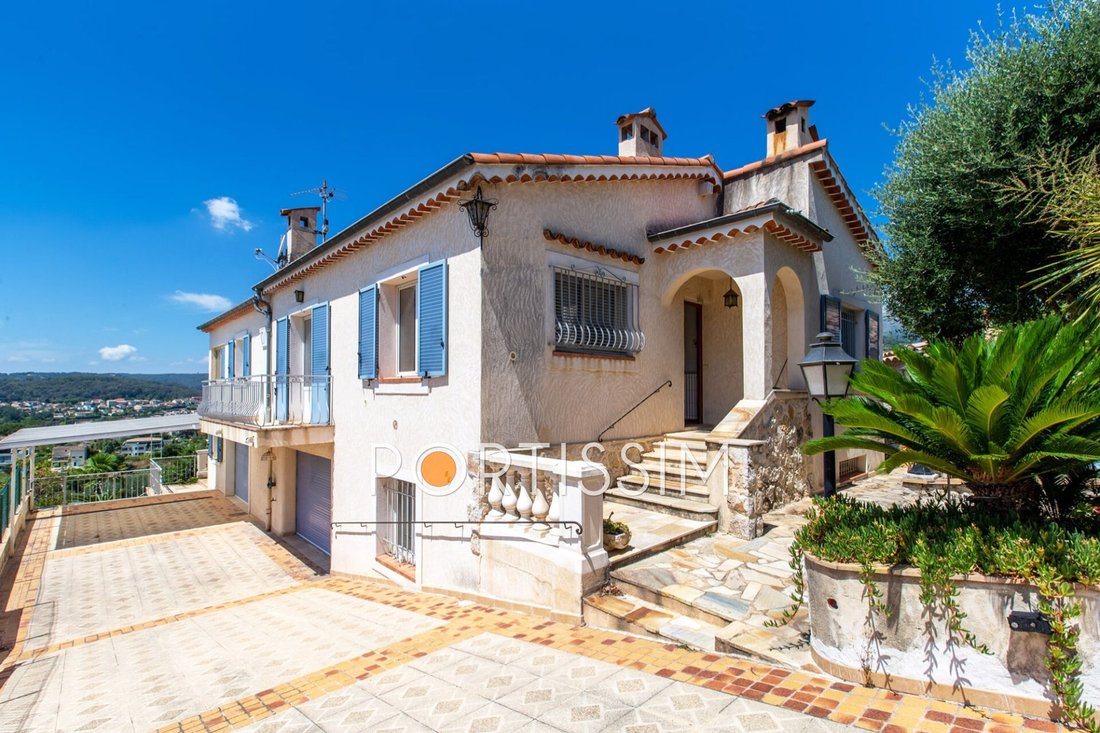 Villa in Saint-Paul-de-Vence, Provence-Alpes-Côte d'Azur, France 2 - 12706619