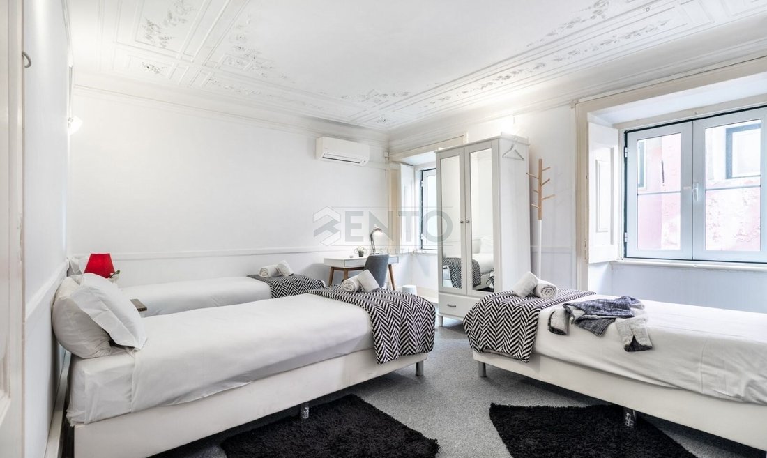 Apartment in Misericordia, Lisbon, Portugal 3 - 12704370
