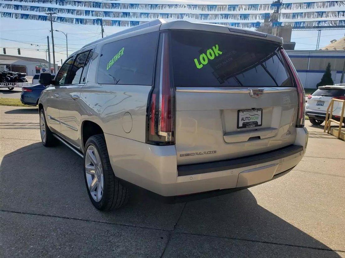 2015 Cadillac Escalade In Evansville, Indiana, United States For Sale