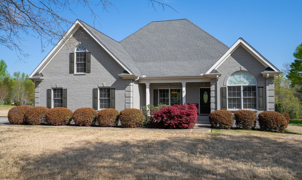 17 Caroline Drive, Taylors, Sc 29687 In Taylors, South Carolina, United