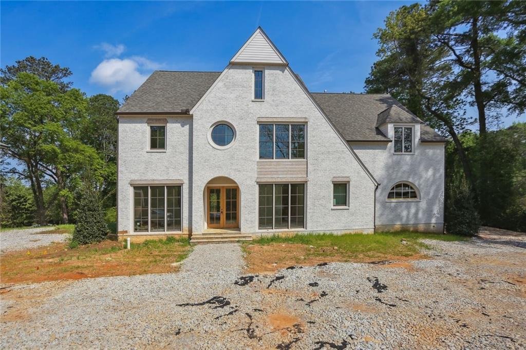 679 Moores Mill Road Nw In Atlanta, United States For Sale