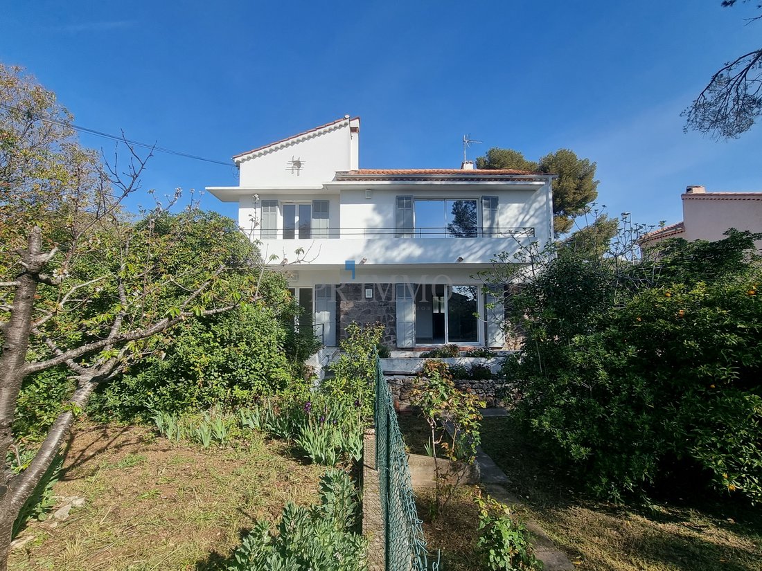 Boulouris Proche Centre Et In Saint Raphaël, Provence Alpes Côte D'azur