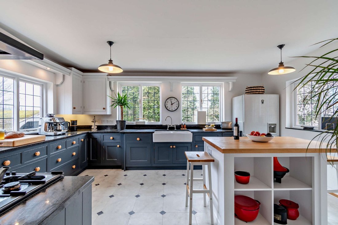 The Manor House In Woodford Halse, England, United Kingdom For Sale