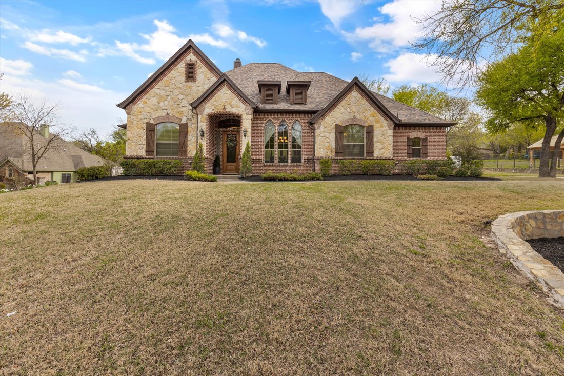 Custom Home And Space To Roam! In White Settlement, Texas, United
