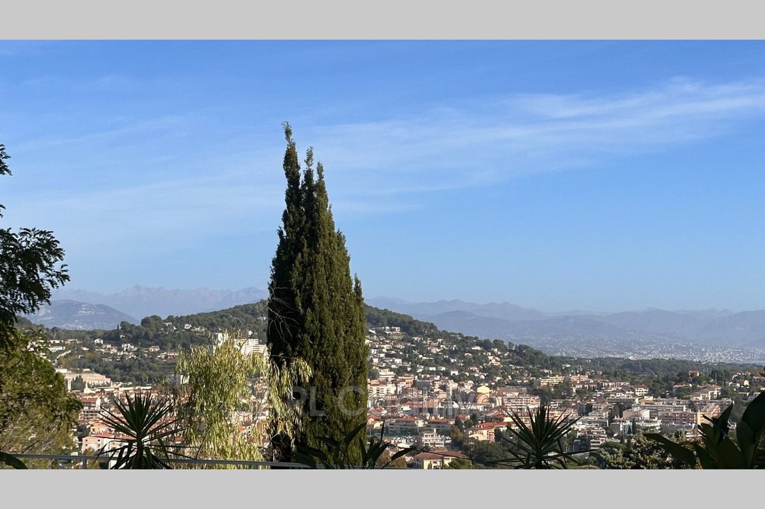 Villa in Centre, Vallauris, France 3 - 12709566