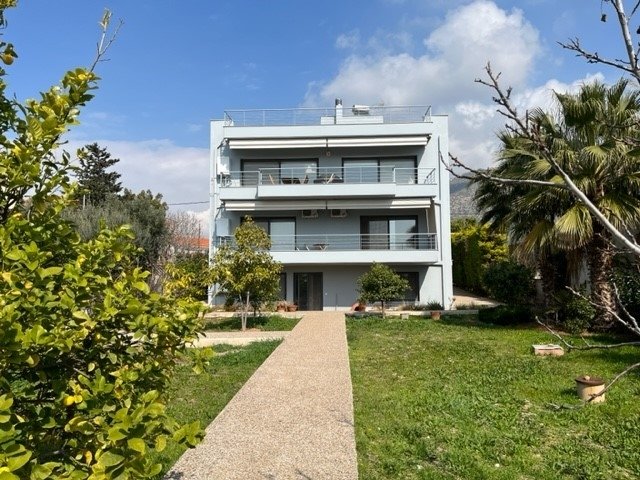 Villa in Kalyvia Thorikou, Attica, Greece 1 - 12709964