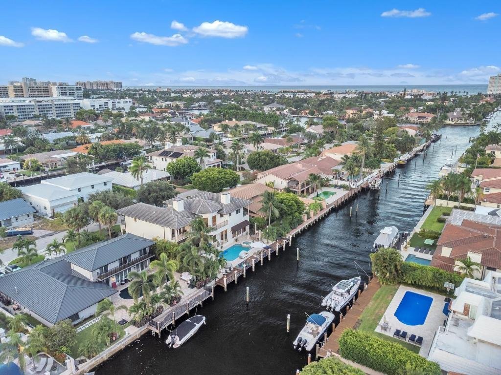 Luxury Waterfront Home On Deep Water In Fort Lauderdale, Florida