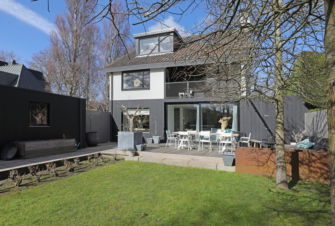 Beautiful Spacious Villa Near The Town In Bergen, North Holland, Netherlands For Sale (12717182)