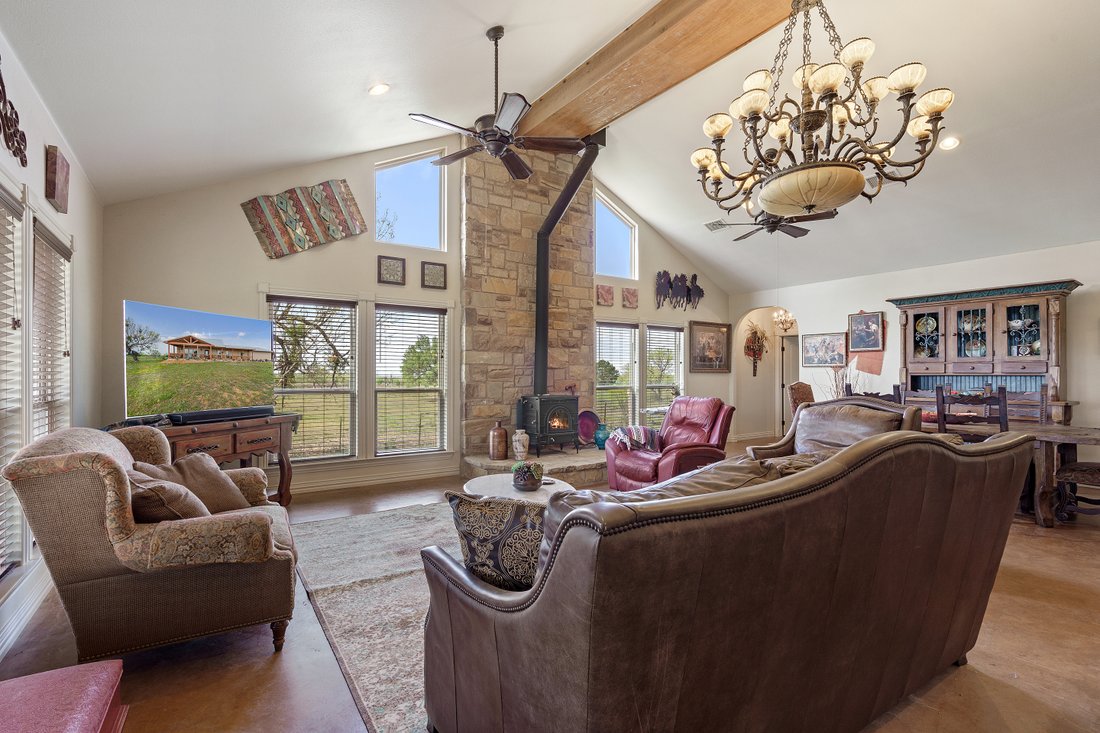 105 Segura Lane East, Llano, Tx 78643 In Llano, Texas, United States