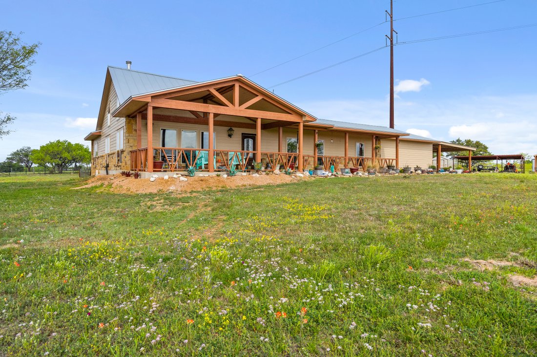 105 Segura Lane East, Llano, Tx 78643 In Llano, Texas, United States