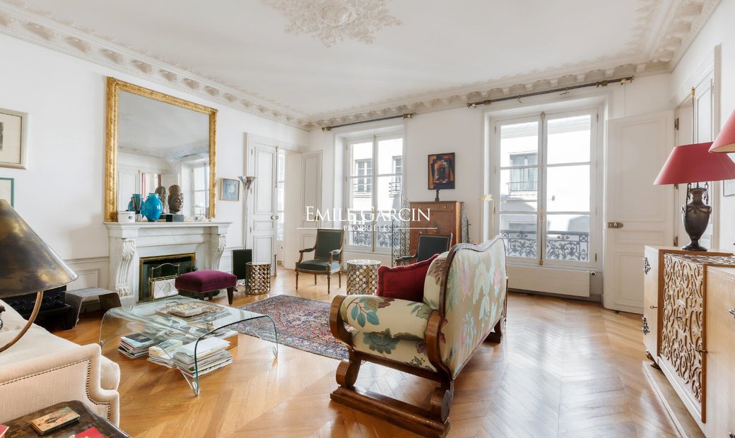 Unfurnished Apartment To Rent In Paris 7th In Paris, île De France