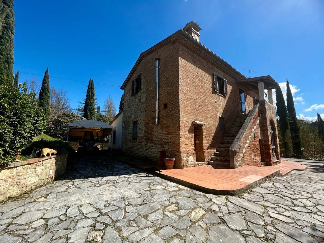 Casa de Campo en Chiusi, Toscana, Italia 3 - 12710309