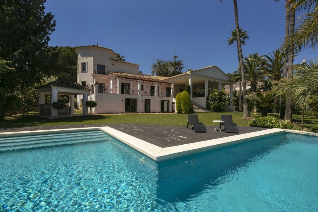 Villa in Nueva Andalucia, Marbella, Spain 1 - 12710494