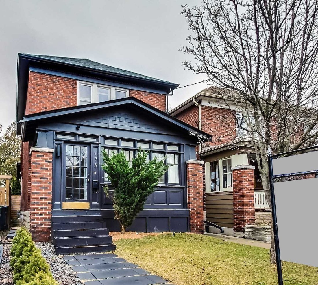 Single Family Toronto Canada En Toronto, Canada En Venta (12714235)