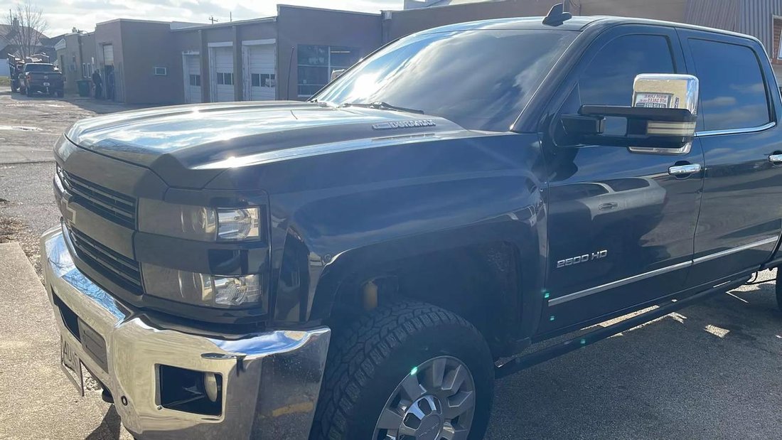 2015 Chevrolet Silverado In Harrisonville, Missouri, United States For