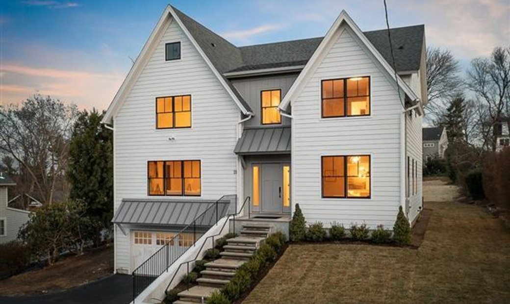 Light And Bright Saugatuck Village In Westport, Connecticut, United