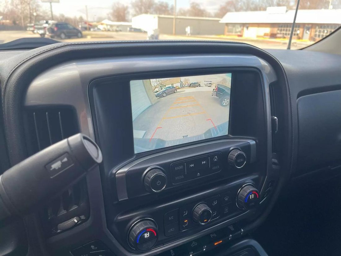 2015 Chevrolet Silverado In Harrisonville, Missouri, United States For