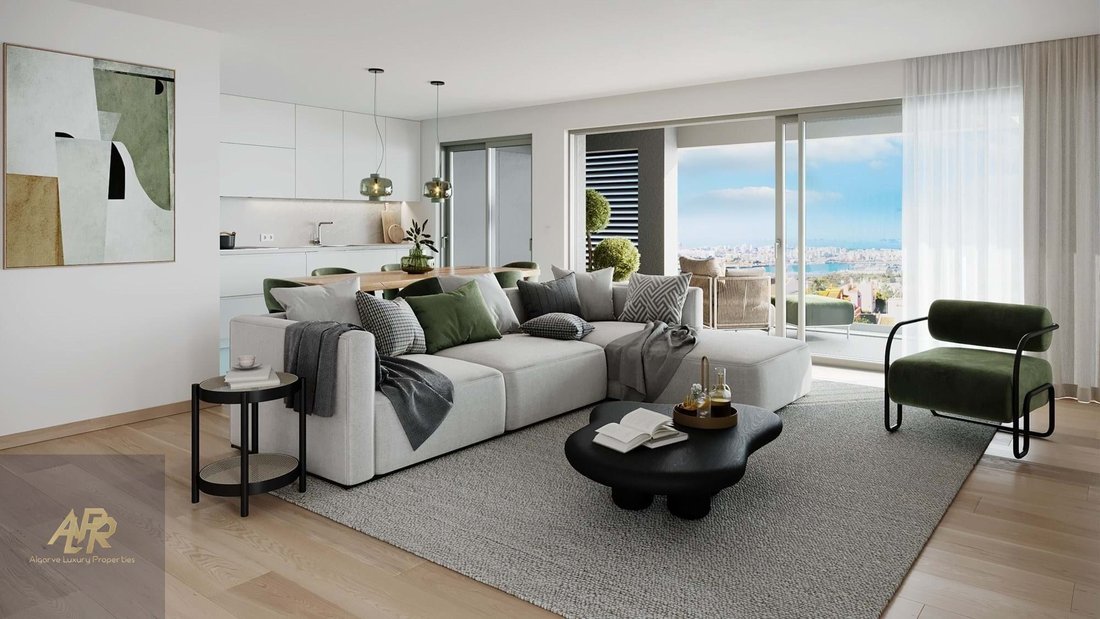 3 Bedroom Apartment Double Exposure Second In Ferragudo, Algarve