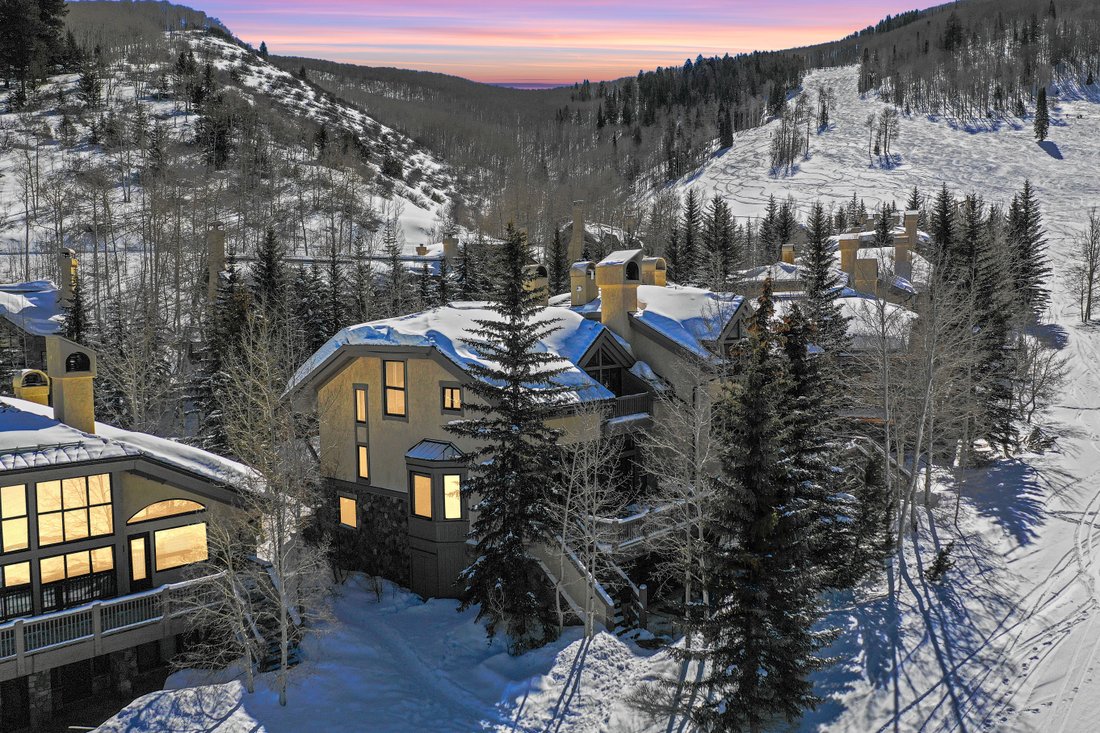 Greystone Townhome In Avon, Colorado, United States For Sale (12667473)