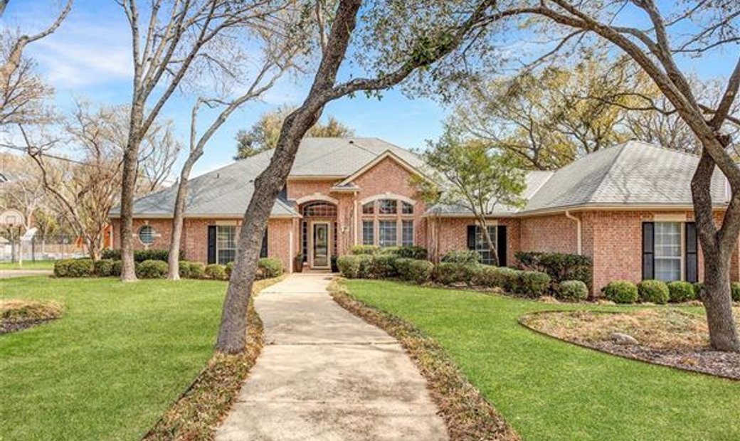Immaculate Updated Home In Coveted Gated In Fort Worth, Texas, United