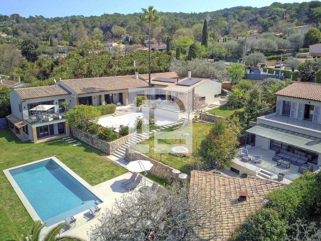 Rare Property With An In Mougins, Provence Alpes Côte D'azur