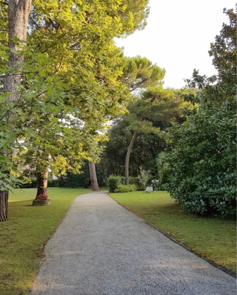 Villa For Sale Roma Imperiale Forte Dei In Forte Dei Marmi, Tuscany, Italy For Sale (12721455)